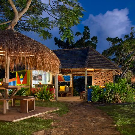 Galley Bay Resort&Spa - All Inclusive Five Islands Village Exteriör bild